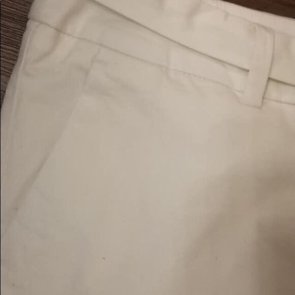 “ A new day” women’s shorts size 12 - Picture 7 of 7